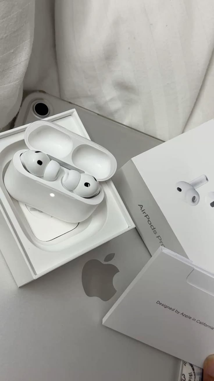 AirPods Pro 3 ( USA ) + Pochette + 3 Mois Garantie