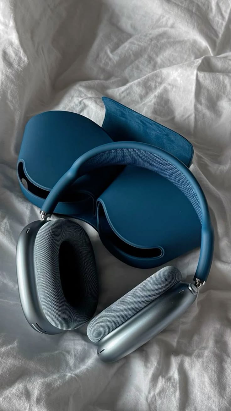 AirPods Max Premium 🎧 (IOS , Android )